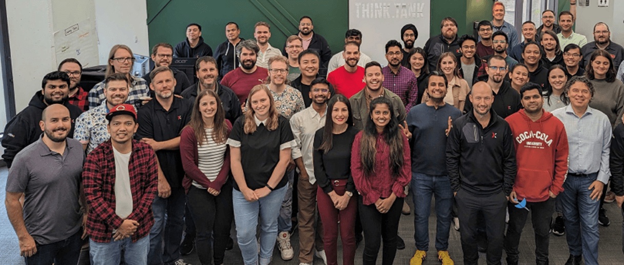 Lotlinx team group photo